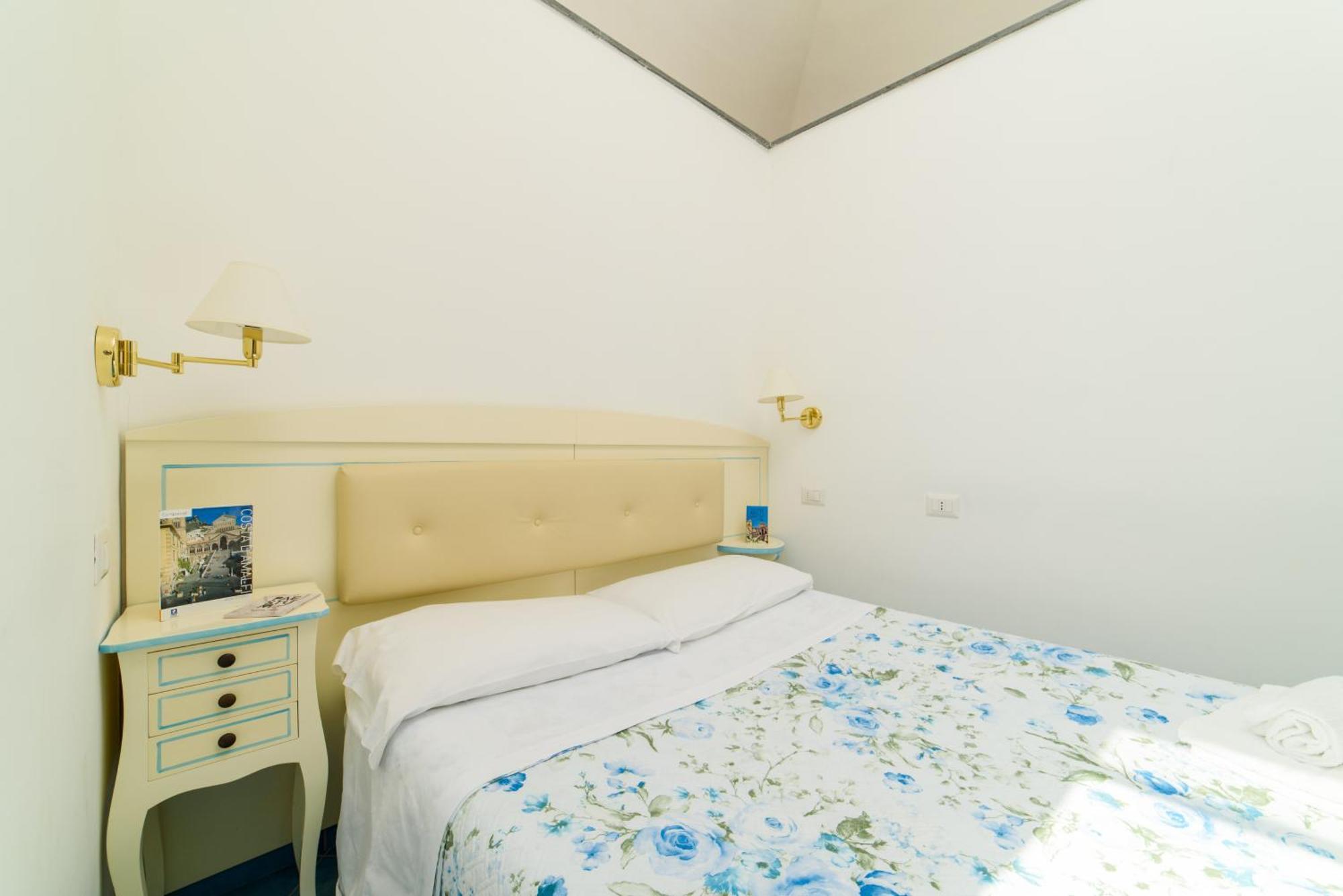 Casa Vacanze La Rosa Del Mare 阿马尔菲 外观 照片