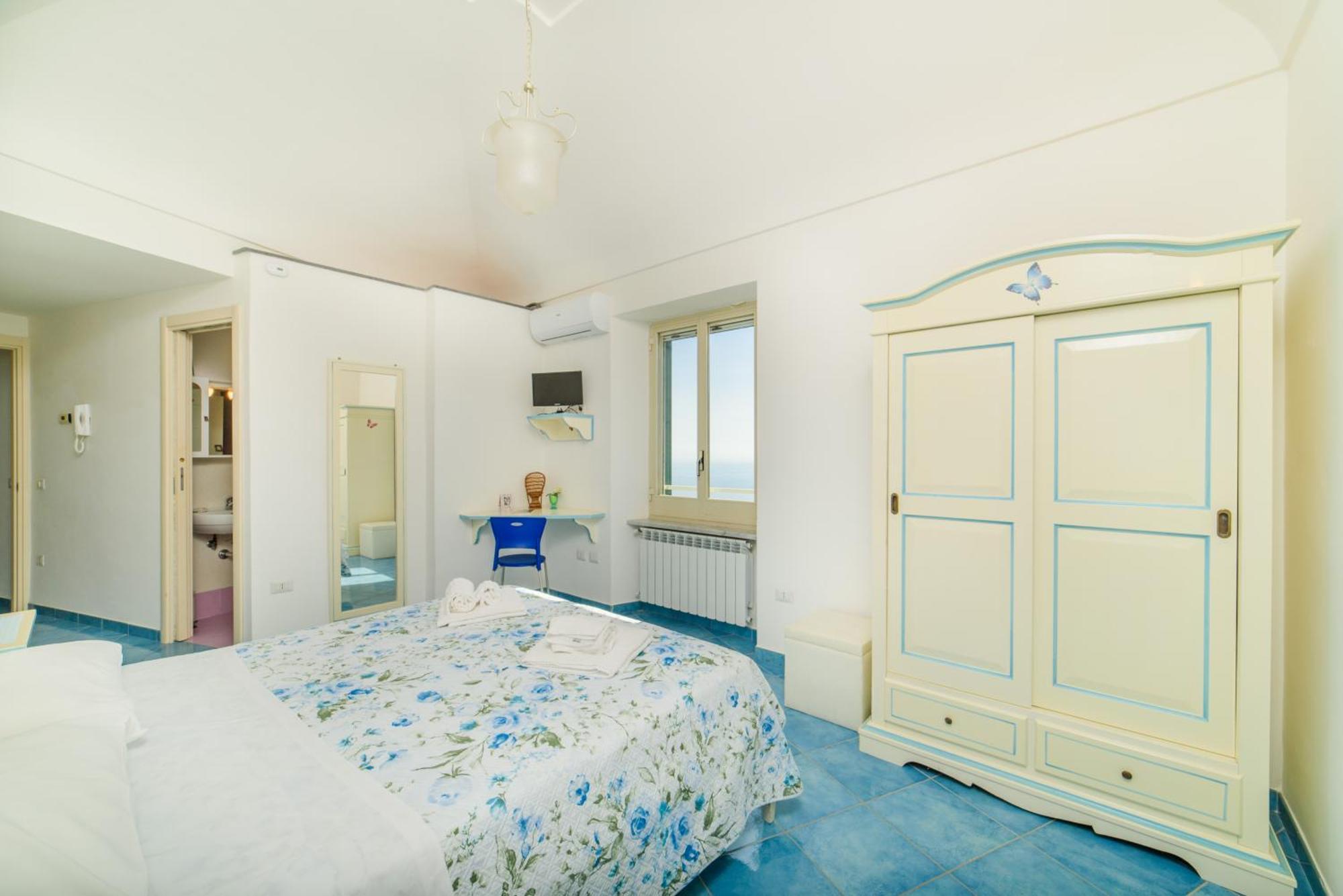 Casa Vacanze La Rosa Del Mare 阿马尔菲 外观 照片